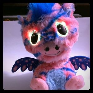 Jumbo Hatchimal (like Furby)